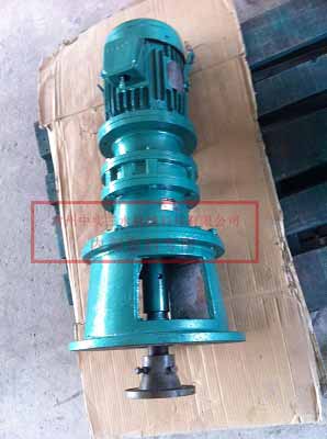 修整一新的攪拌機(jī)動力頭